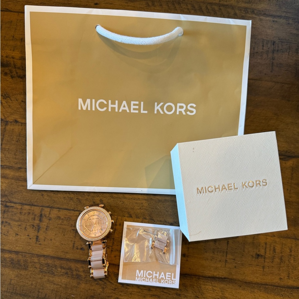 Michael kors rose gold watch